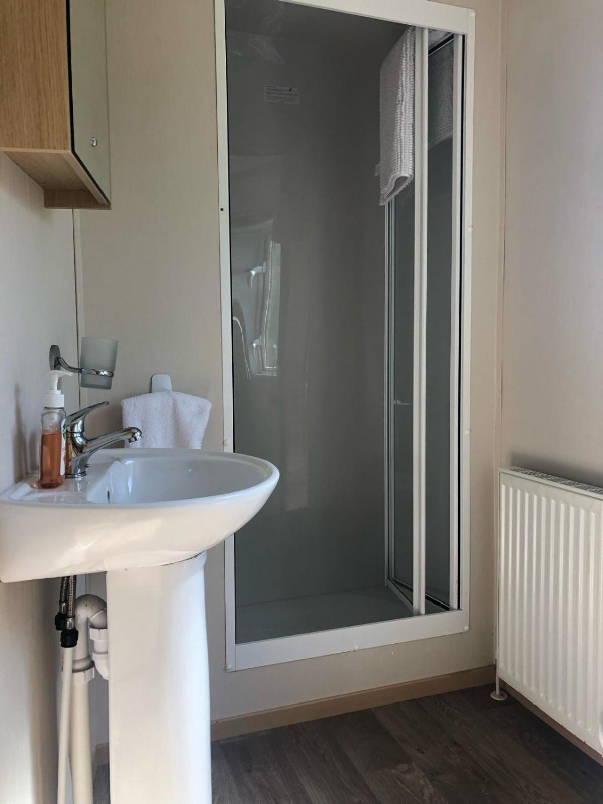 Cascade Lodge & Hot Tub F94 H0Fr Donegal Town Bagian luar foto
