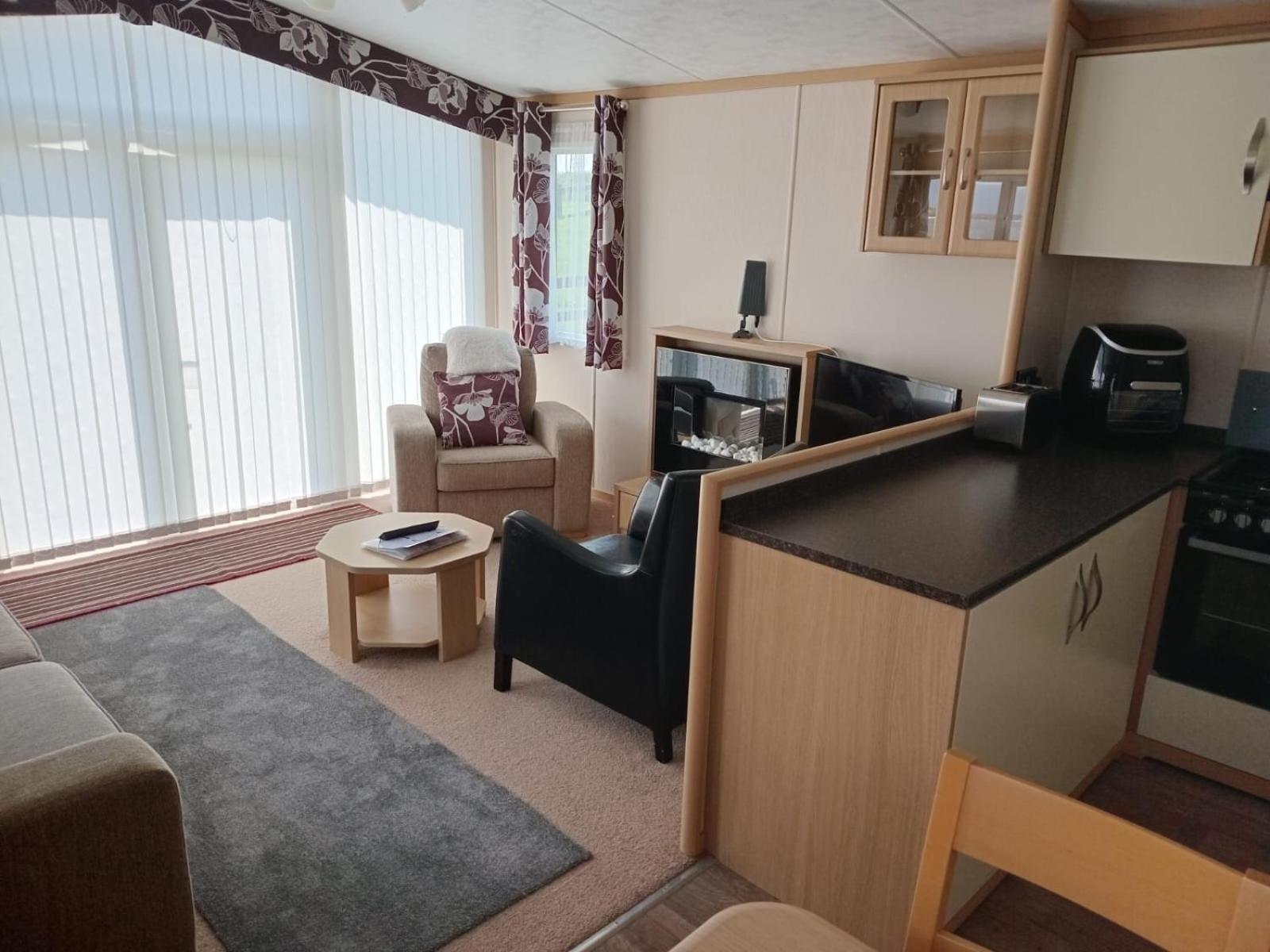 Cascade Lodge & Hot Tub F94 H0Fr Donegal Town Bagian luar foto