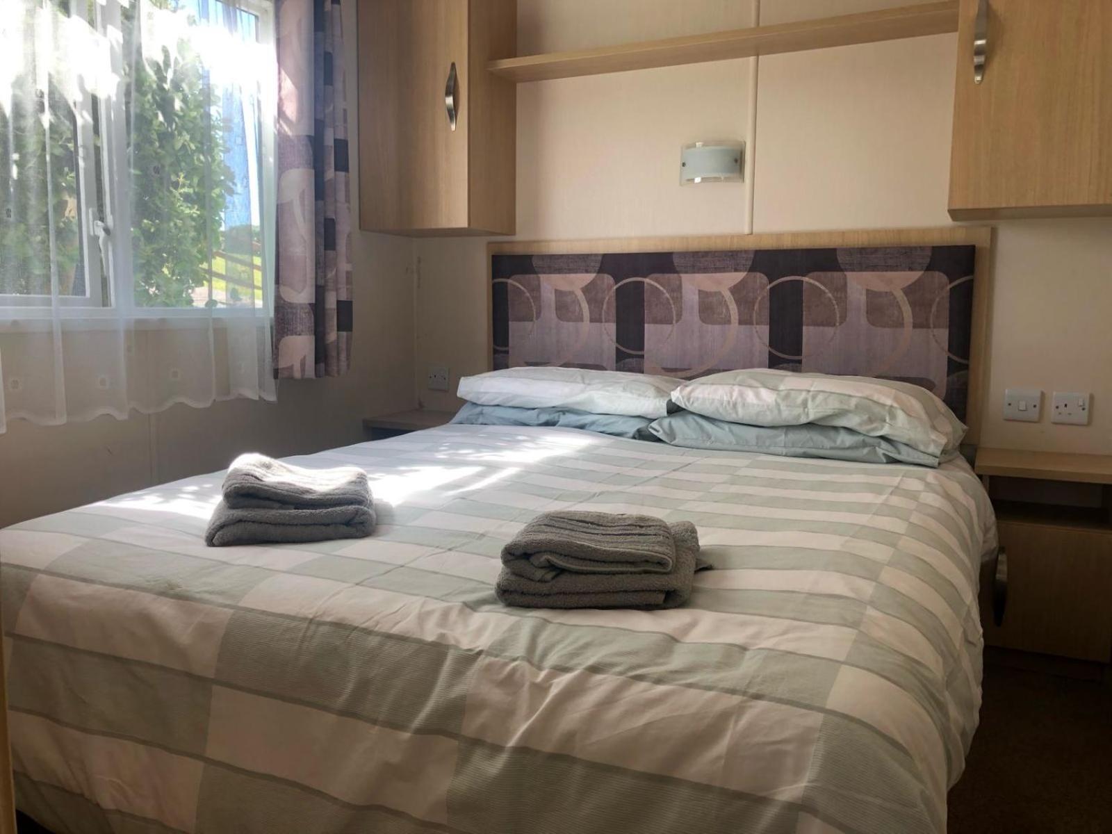 Cascade Lodge & Hot Tub F94 H0Fr Donegal Town Bagian luar foto